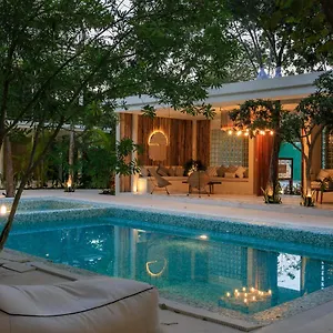 Apartamento Charming Nature-inspired With Sultry Surroundings By Stella, Tulum